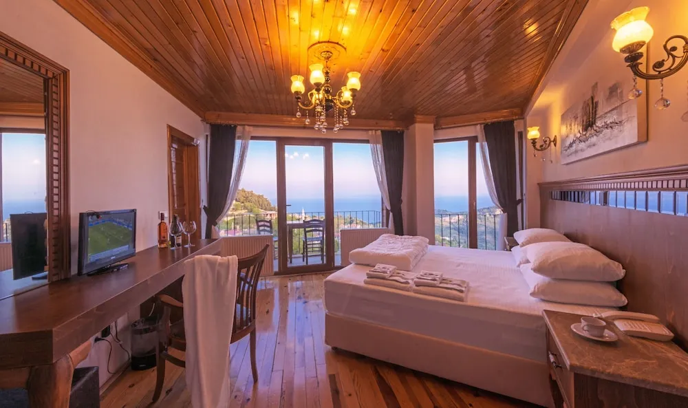 Deluxe Oda, Şömine, Deniz Manzaralı
