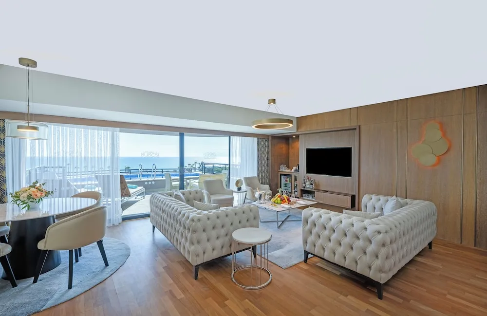 Royal Suite