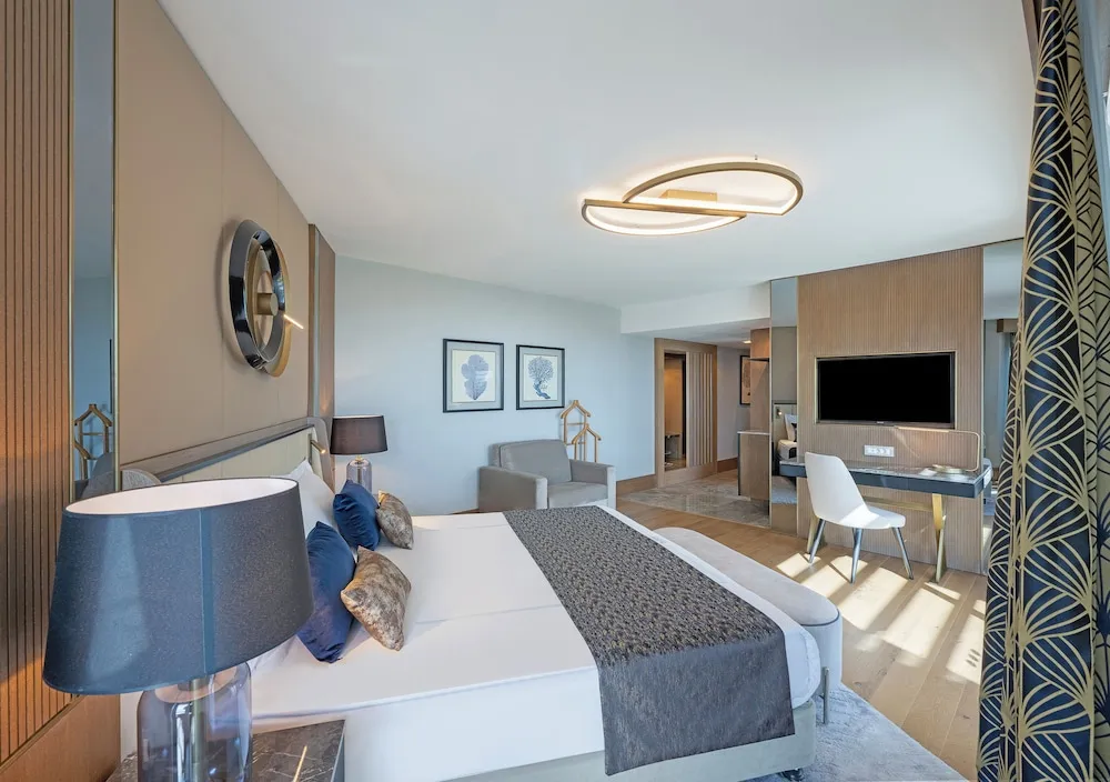Royal Suite
