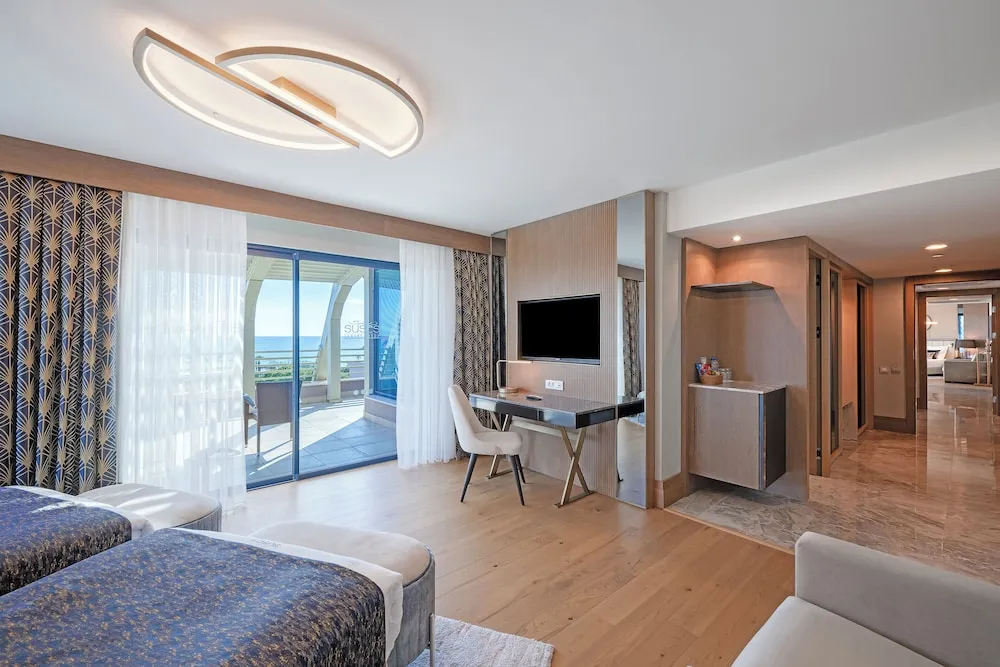 Royal Suite
