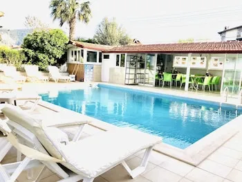 Karaca Apart Hotel