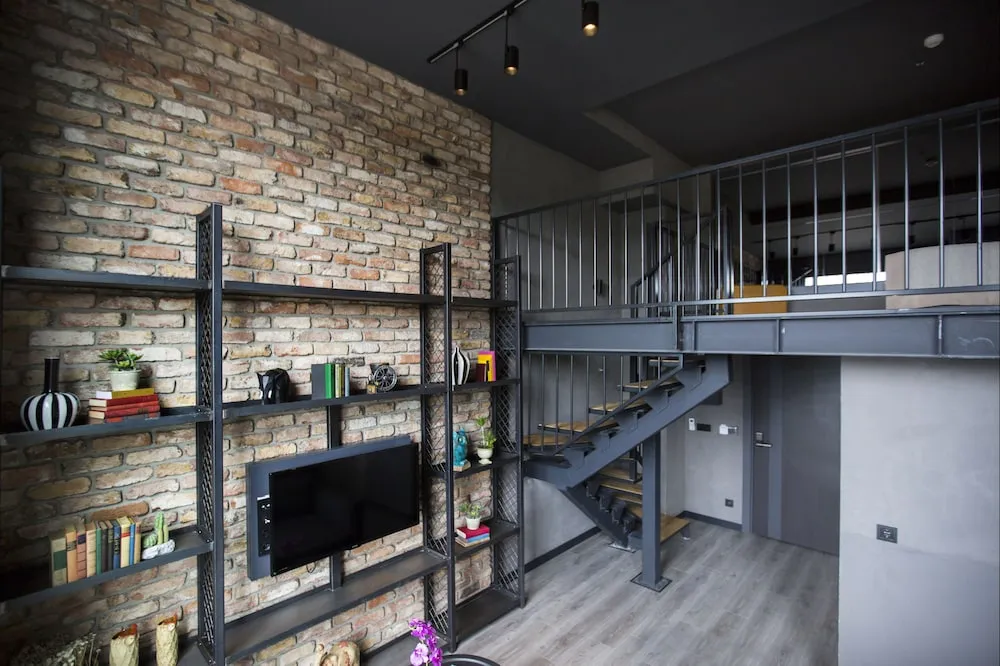 Çatı Katı (Loft)