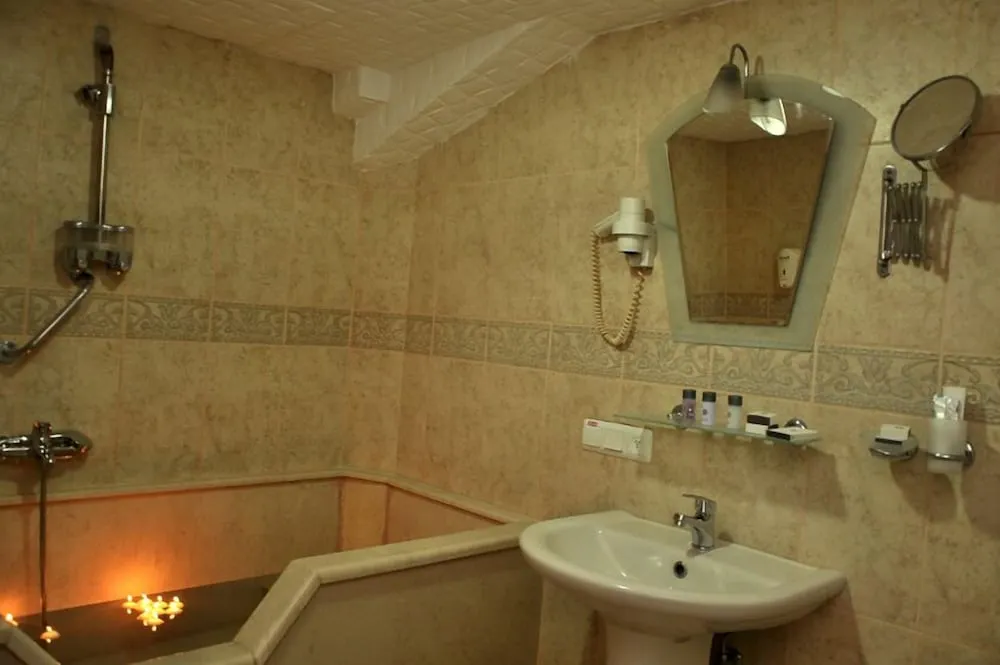 Comfort Çatı Katı (Loft), Sigara İçilebilir, Özel Banyo
