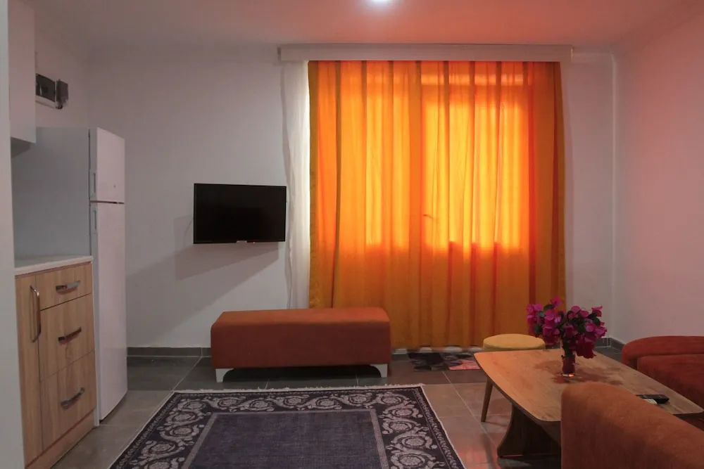 Studio Triple Room with Kitchen