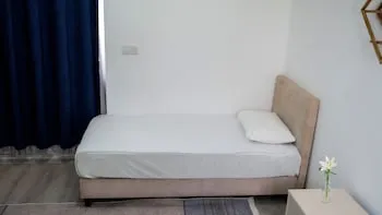 Hillside Apart House