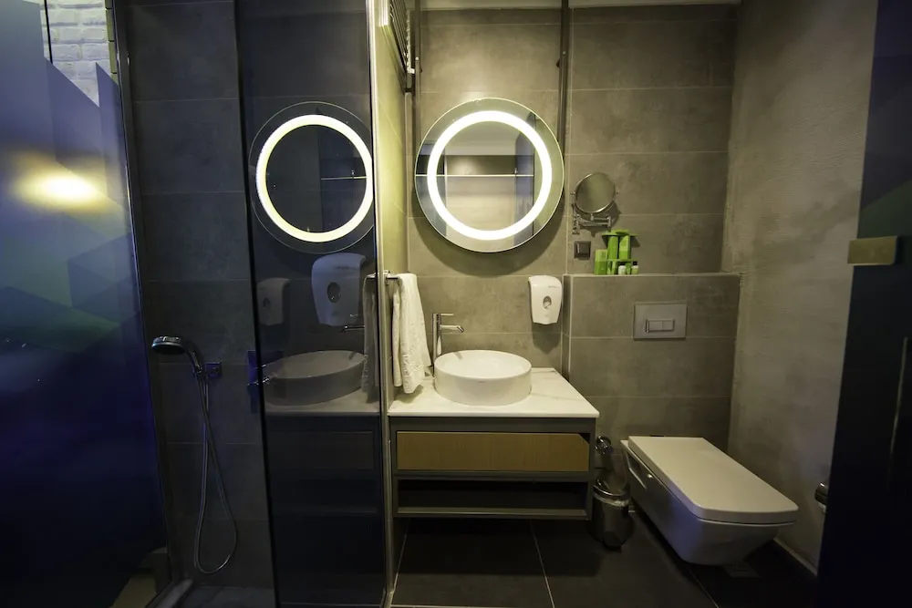 Deluxe Dört Kişilik Oda