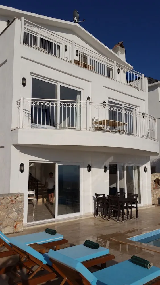 Exclusive Villa, 3 Yatak Odası, Deniz Manzaralı, Havuz Kenarı