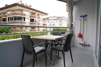 Polat Tatil Evleri