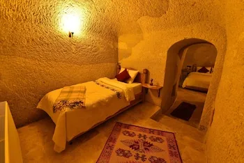 Mosaic Cave Hotel