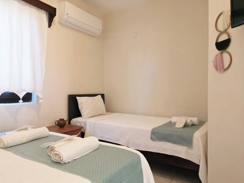 Classic Üç Kişilik Oda