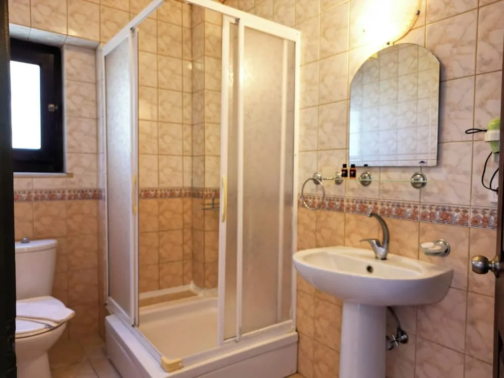 Family Üç Kişilik Oda