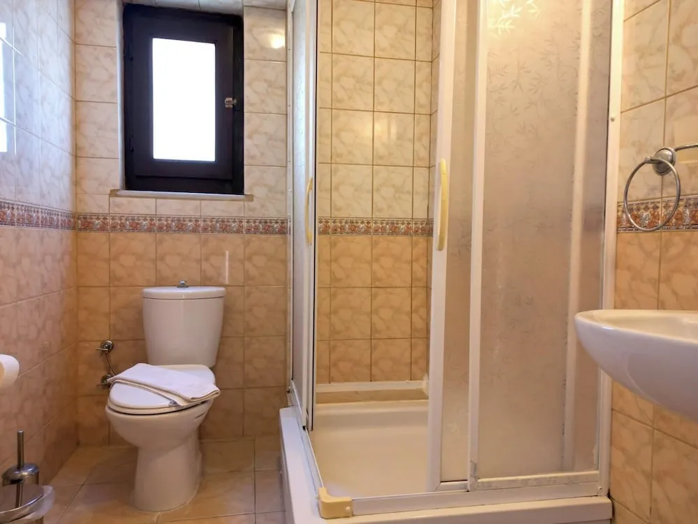 Family Üç Kişilik Oda