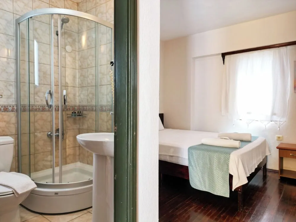 Deluxe Üç Kişilik Oda