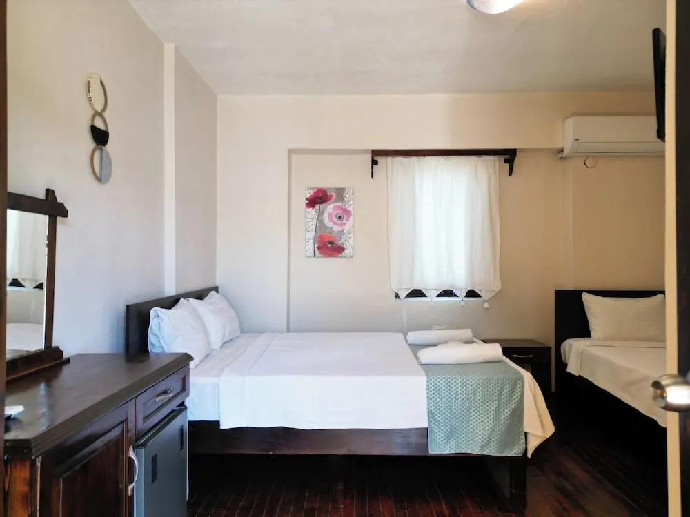 Deluxe Üç Kişilik Oda