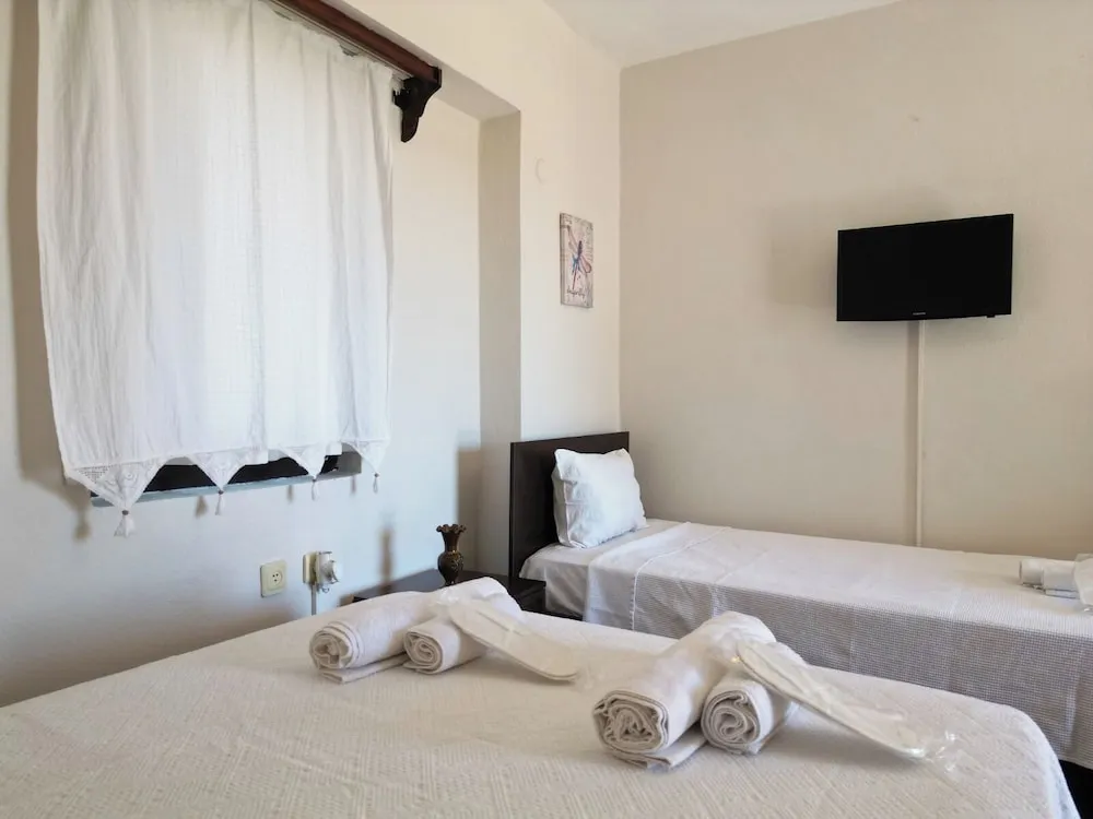 Deluxe Üç Kişilik Oda