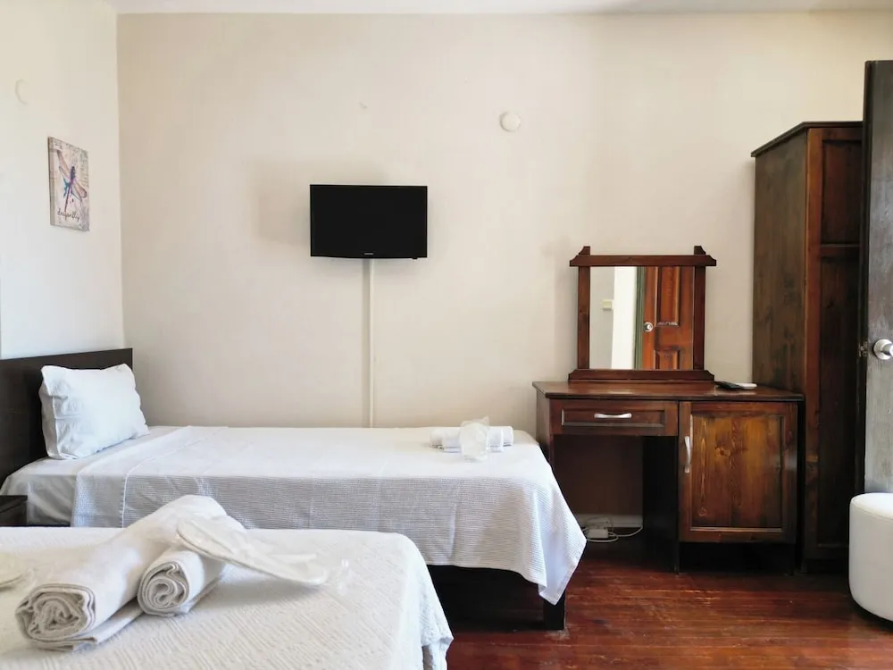 Deluxe Üç Kişilik Oda