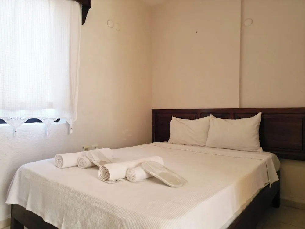 Economy Üç Kişilik Oda