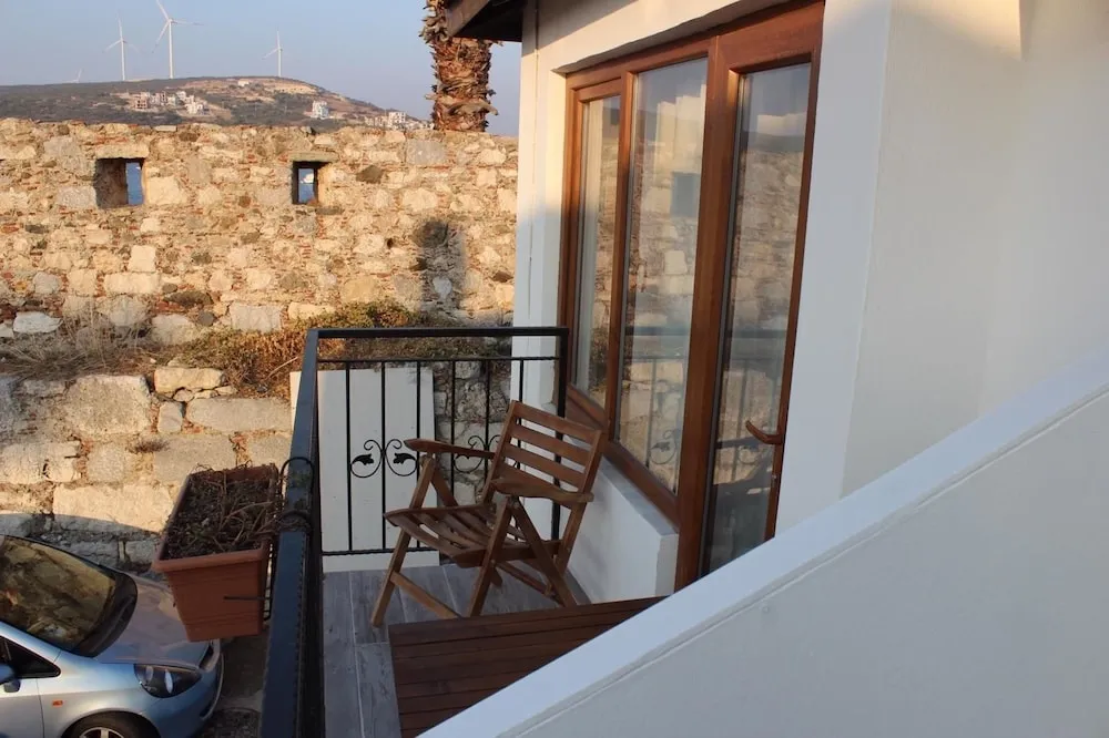 Comfort Tek Büyük Yataklı Oda, Deniz Manzaralı