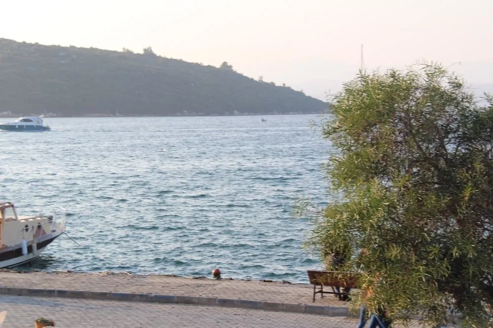 Comfort Tek Büyük Yataklı Oda, Deniz Manzaralı