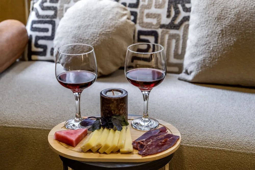 Deluxe Üç Kişilik Oda