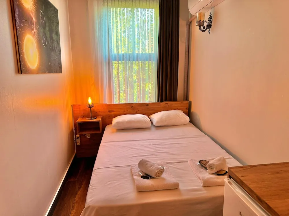 Economy Double Room