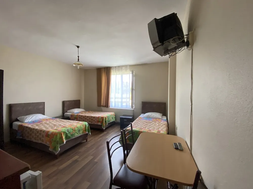 Stüdyo, 3 Tek Kişilik Yatak