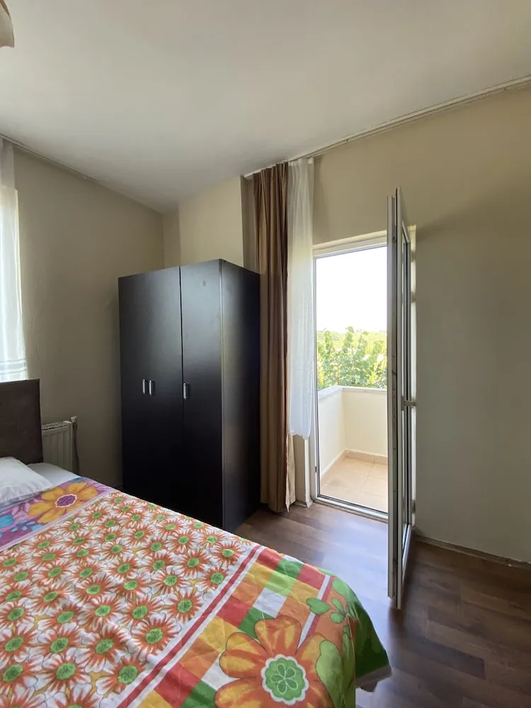 Stüdyo, 2 Tek Kişilik Yatak