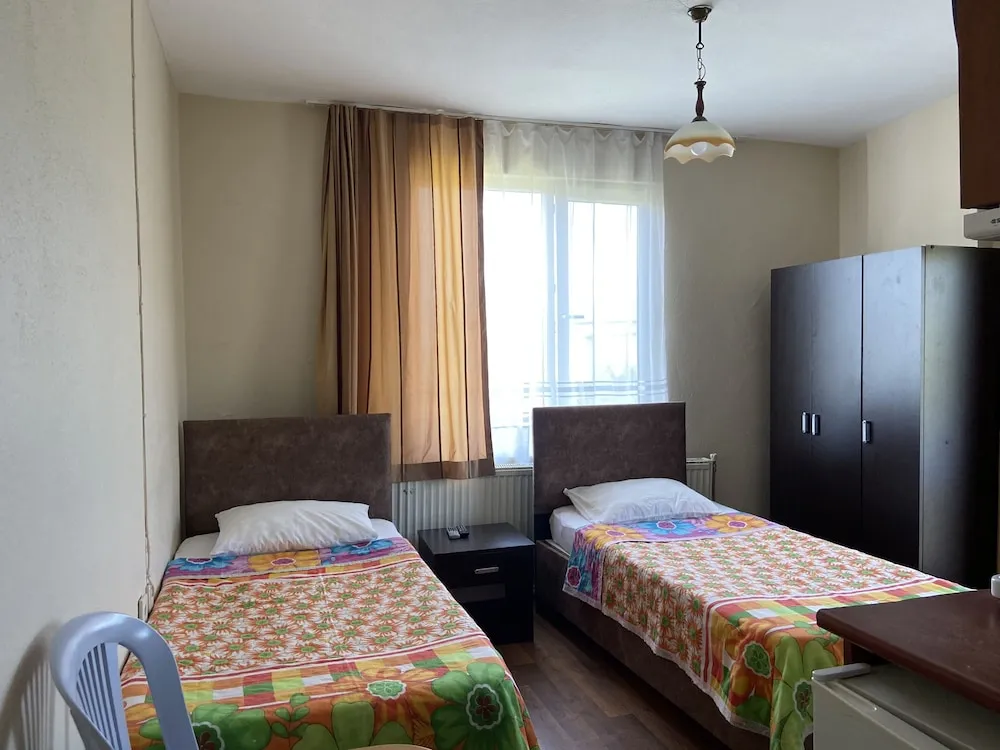 Stüdyo, 2 Tek Kişilik Yatak