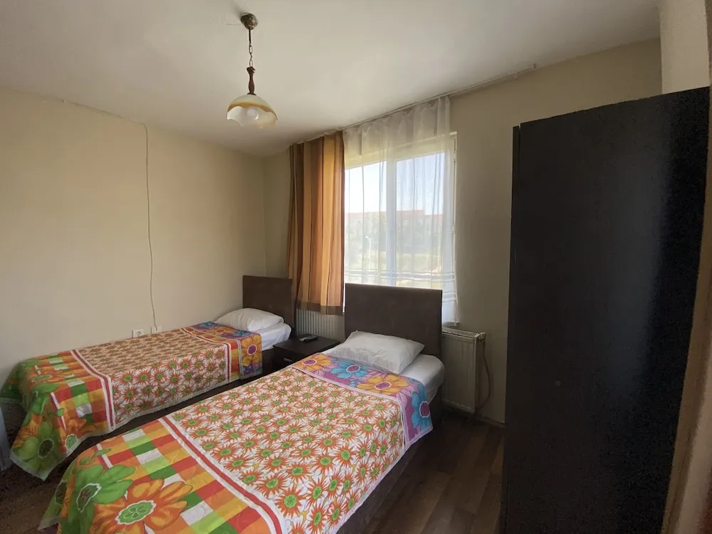 Stüdyo, 2 Tek Kişilik Yatak