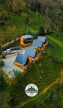 Komilo Vadi Bungalov
