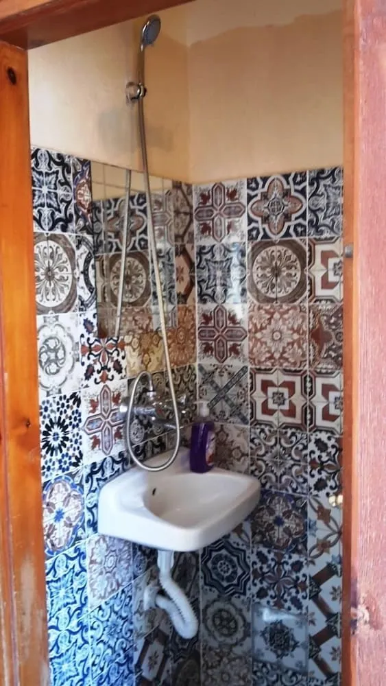 Classic Tek Büyük Yataklı Oda