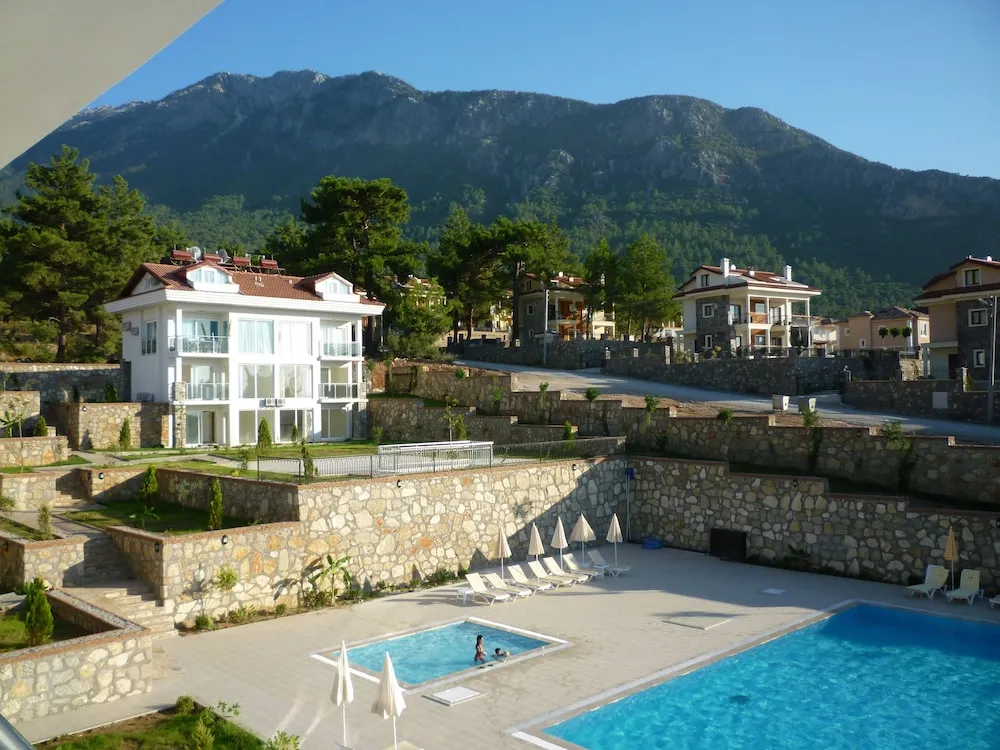 Orka Gardens Apartments