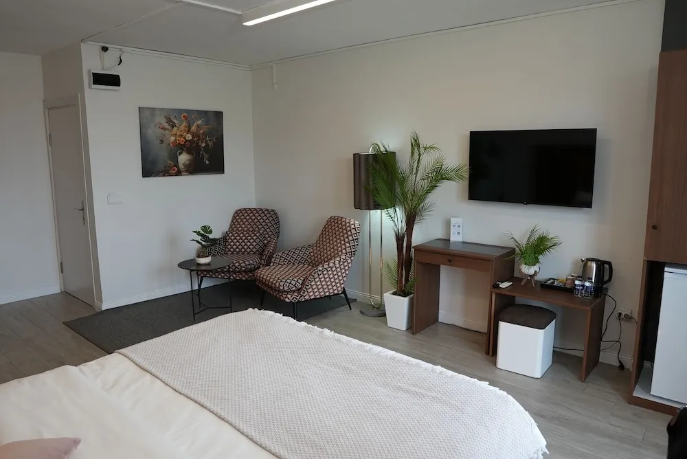 Suite Room