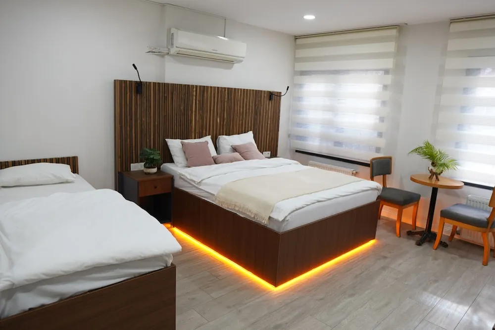 Triple room
