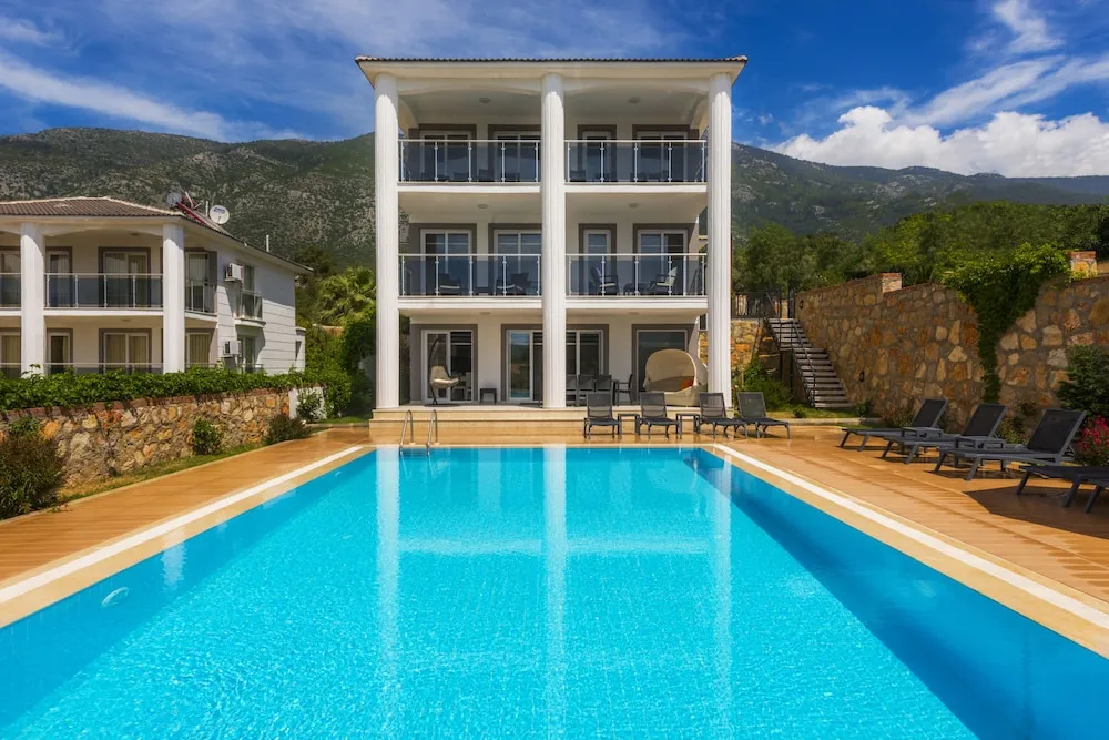 Villa, 4 Yatak Odası, Kişiye Özel Havuzlu