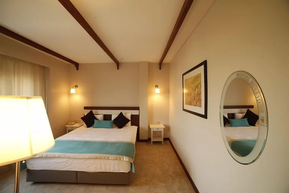 Deluxe Tek Büyük Yataklı Oda, Deniz Manzaralı