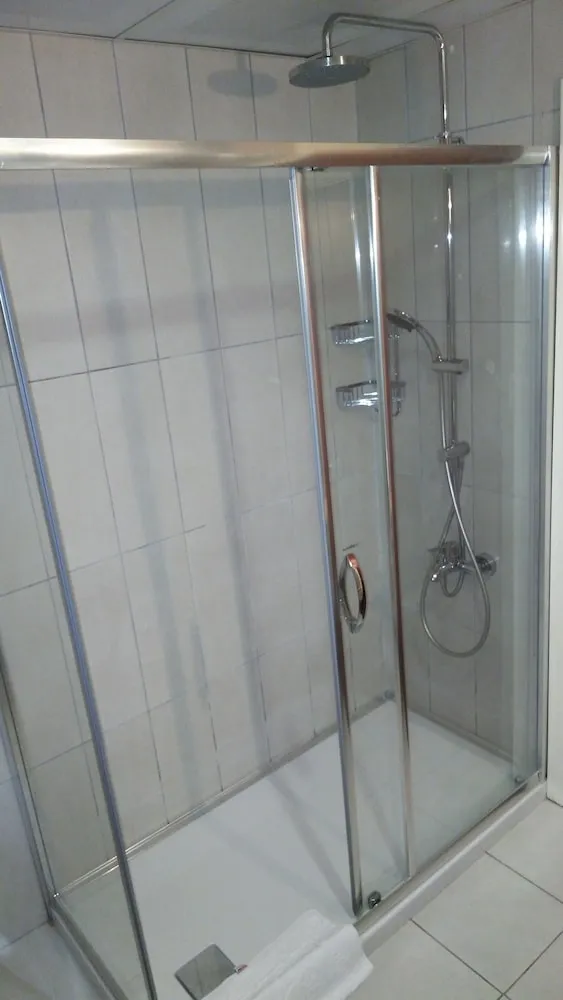 Classic İki Ayrı Yataklı Oda