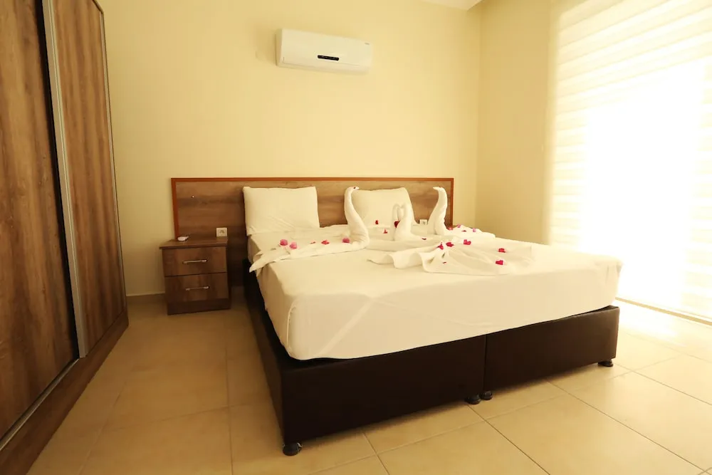 Villa, 4 Yatak Odası, Kişiye Özel Havuzlu