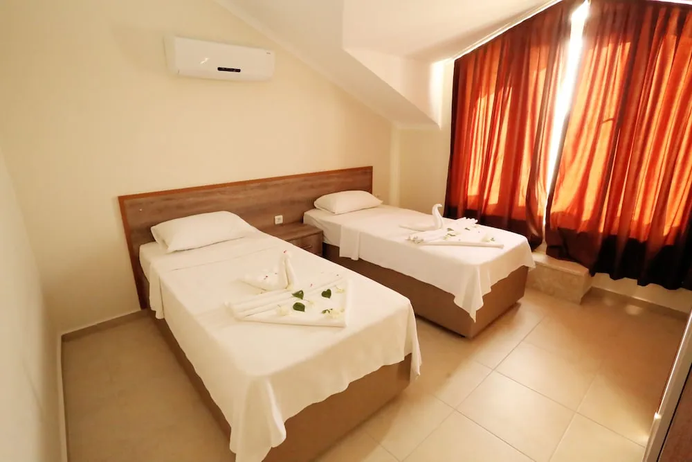 Villa, 4 Yatak Odası, Kişiye Özel Havuzlu