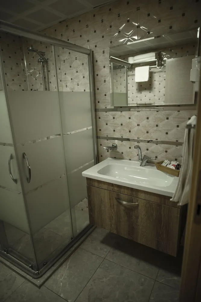 Family Üç Kişilik Oda, Birden Çok Yatak, Sigara İçilmez, Şehir Manzaralı