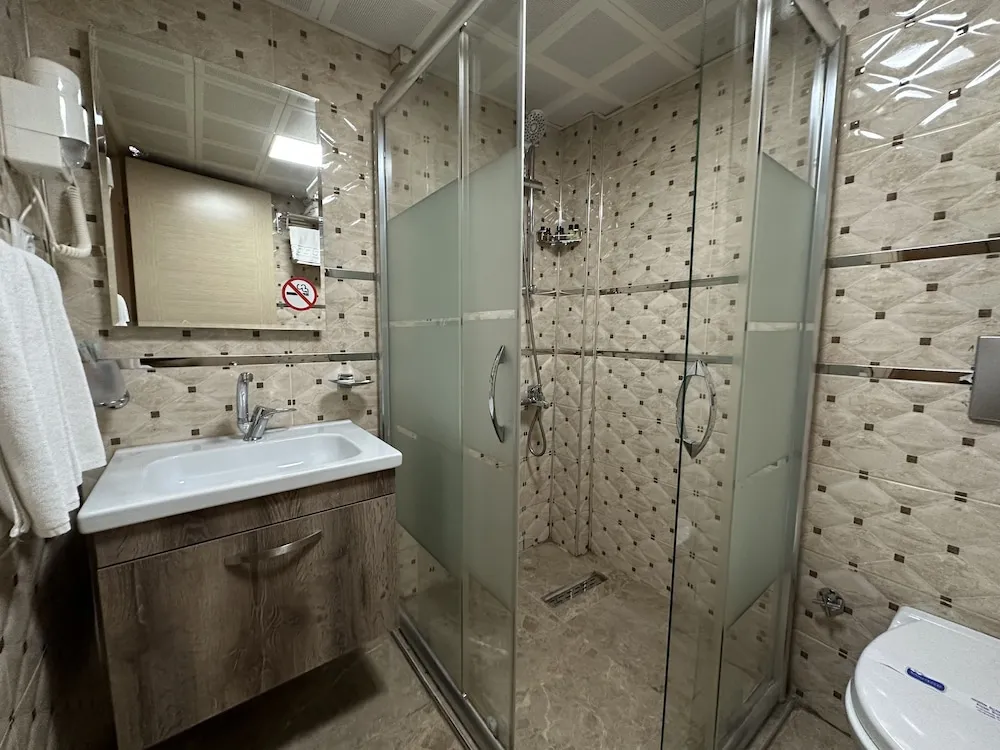 Family Üç Kişilik Oda, Birden Çok Yatak, Sigara İçilmez, Şehir Manzaralı