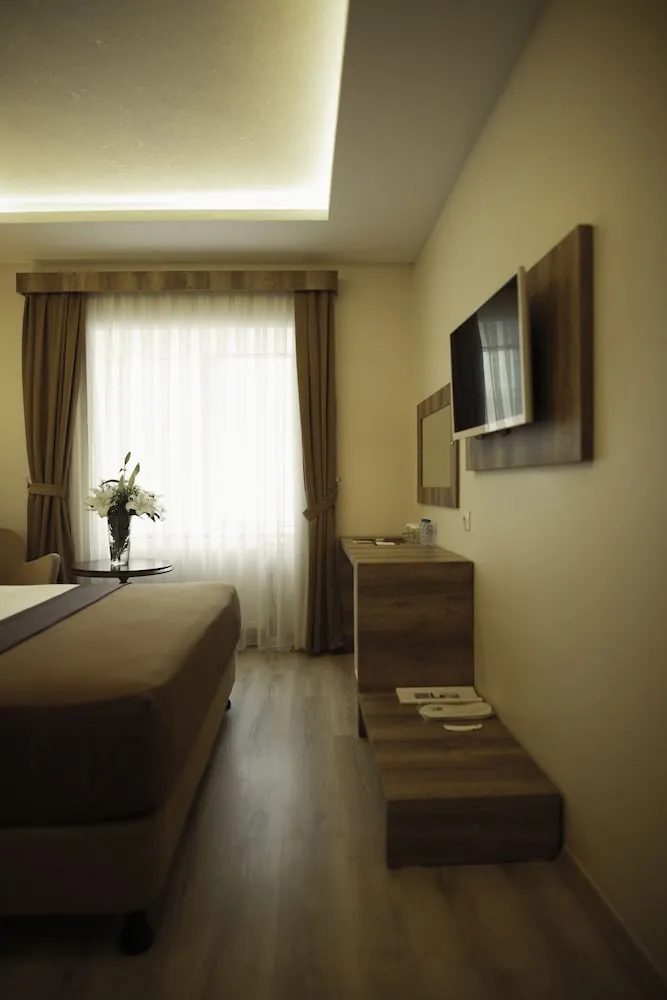 Standard Tek Kişilik Oda, 1 Çift Kişilik Yatak, Sigara İçilmez, Şehir Manzaralı