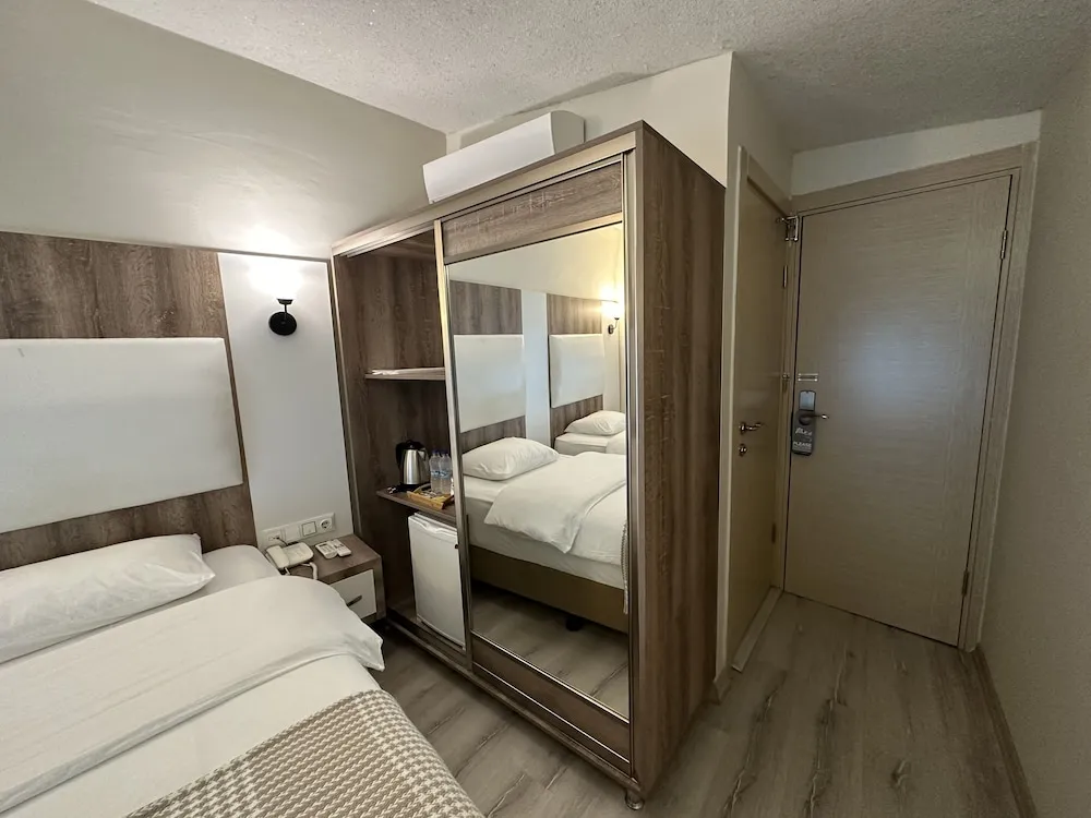 Standard İki Ayrı Yataklı Oda, 2 Tek Kişilik Yatak, Sigara İçilmez, Şehir Manzaralı