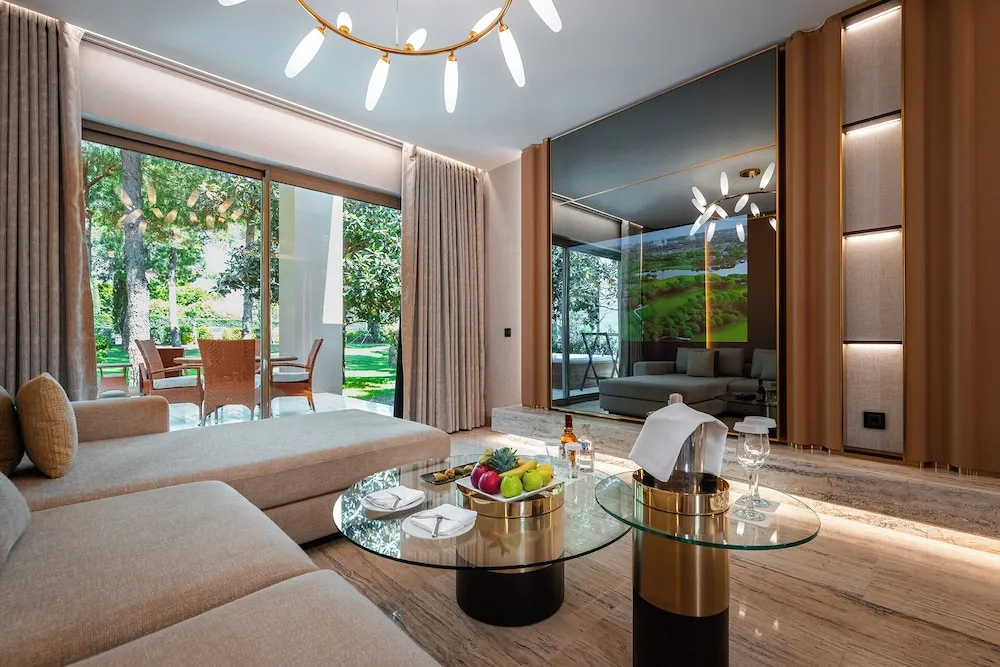 Villa, 2 Yatak Odası, 2 Banyolu, Bahçeli