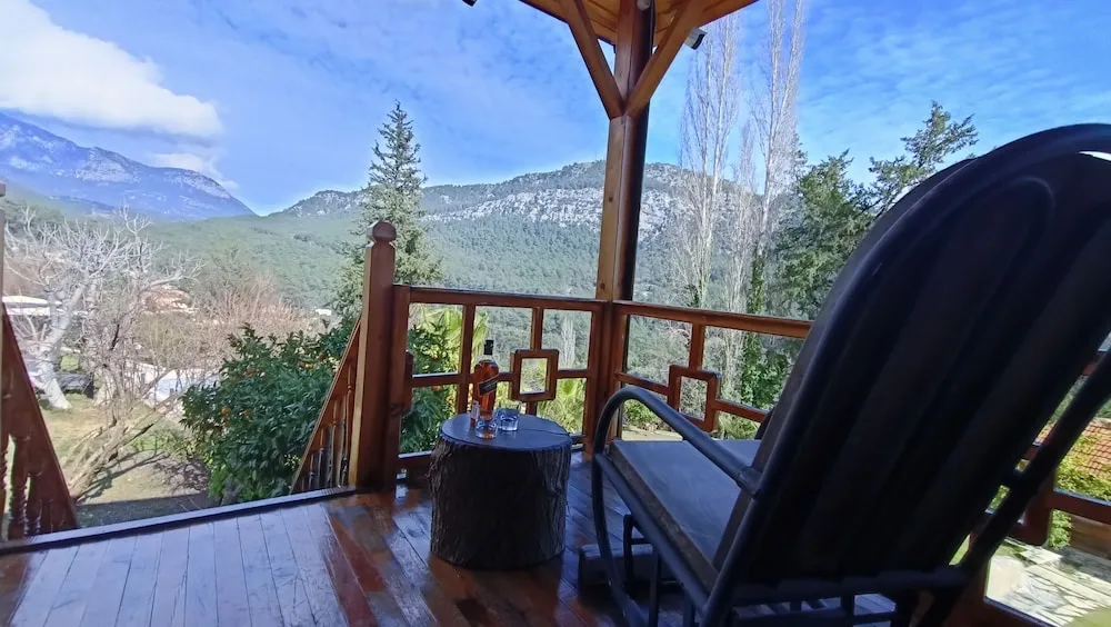 Deluxe Süit, Veranda, Dağ Manzaralı