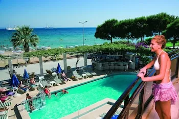 Orion Beach Hotel
