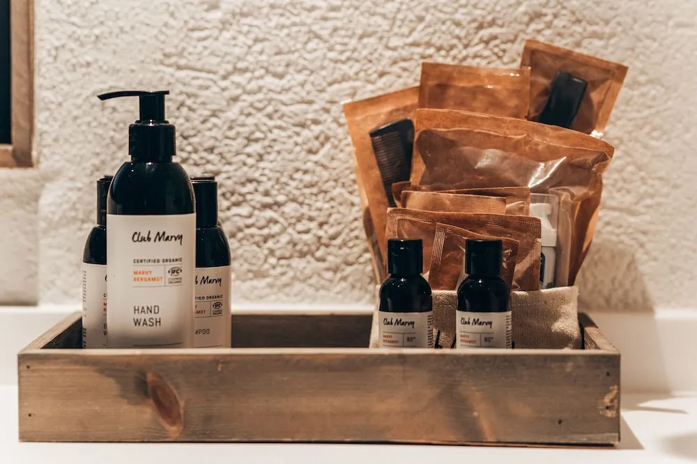 Premium Comfort Adults Only 18