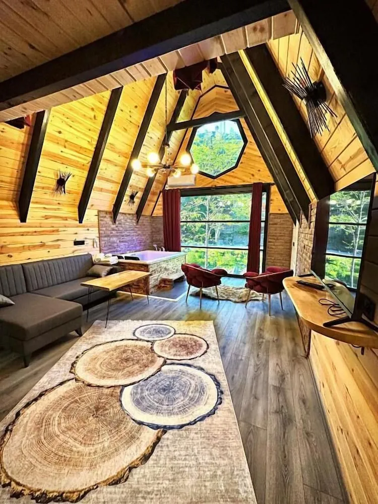 Comfort Süit, Sıcak Su Küveti, Nehir Manzaralı