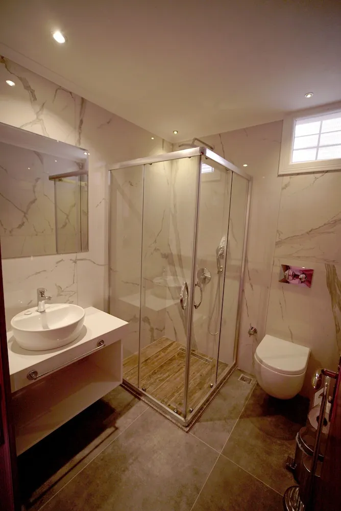 Standard Üç Kişilik Oda