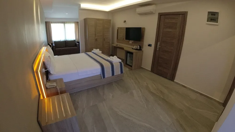 Standard Üç Kişilik Oda